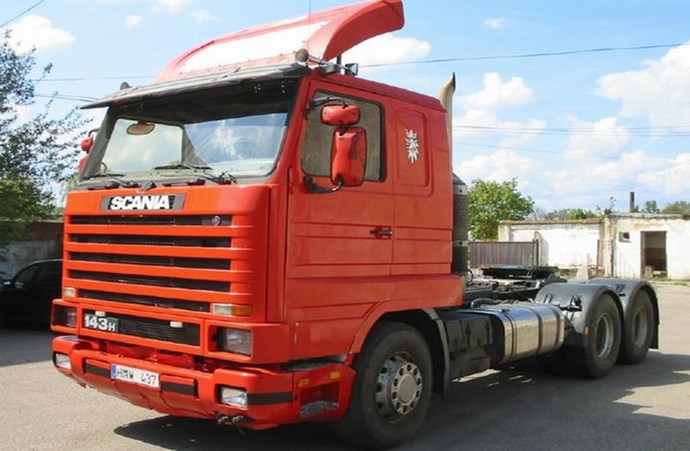 Scania 143 H